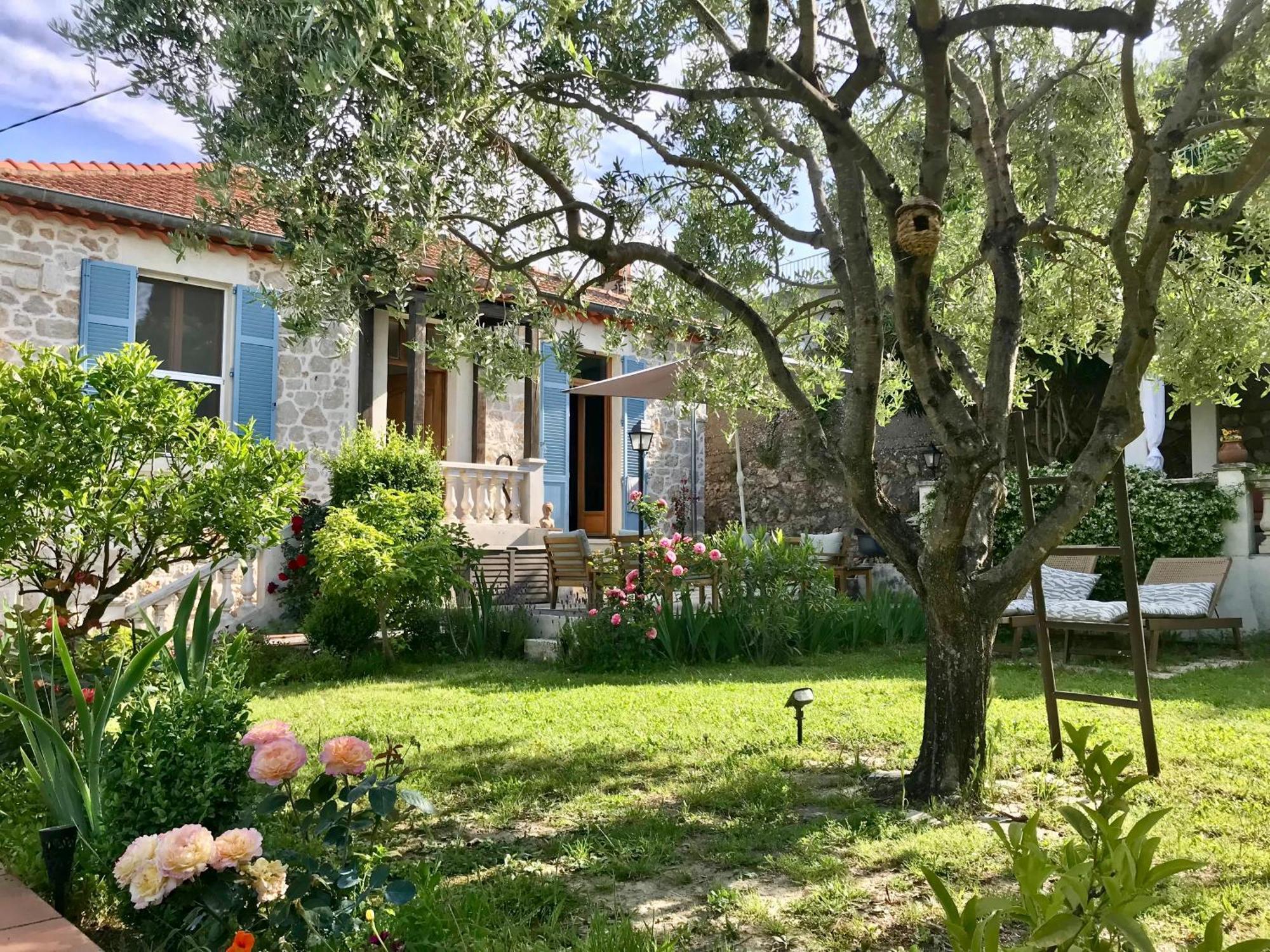 La Thebaide Bed and Breakfast Γκρας Εξωτερικό φωτογραφία